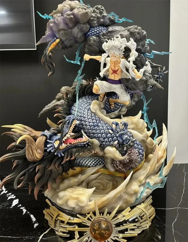 One Piece Luffy Gear 5 vs Kaido Figurine