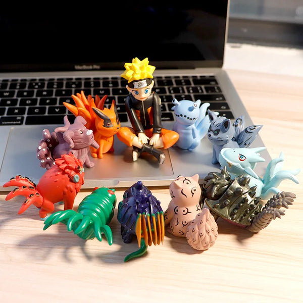 Naruto with Tailed Beasts Anime Figure